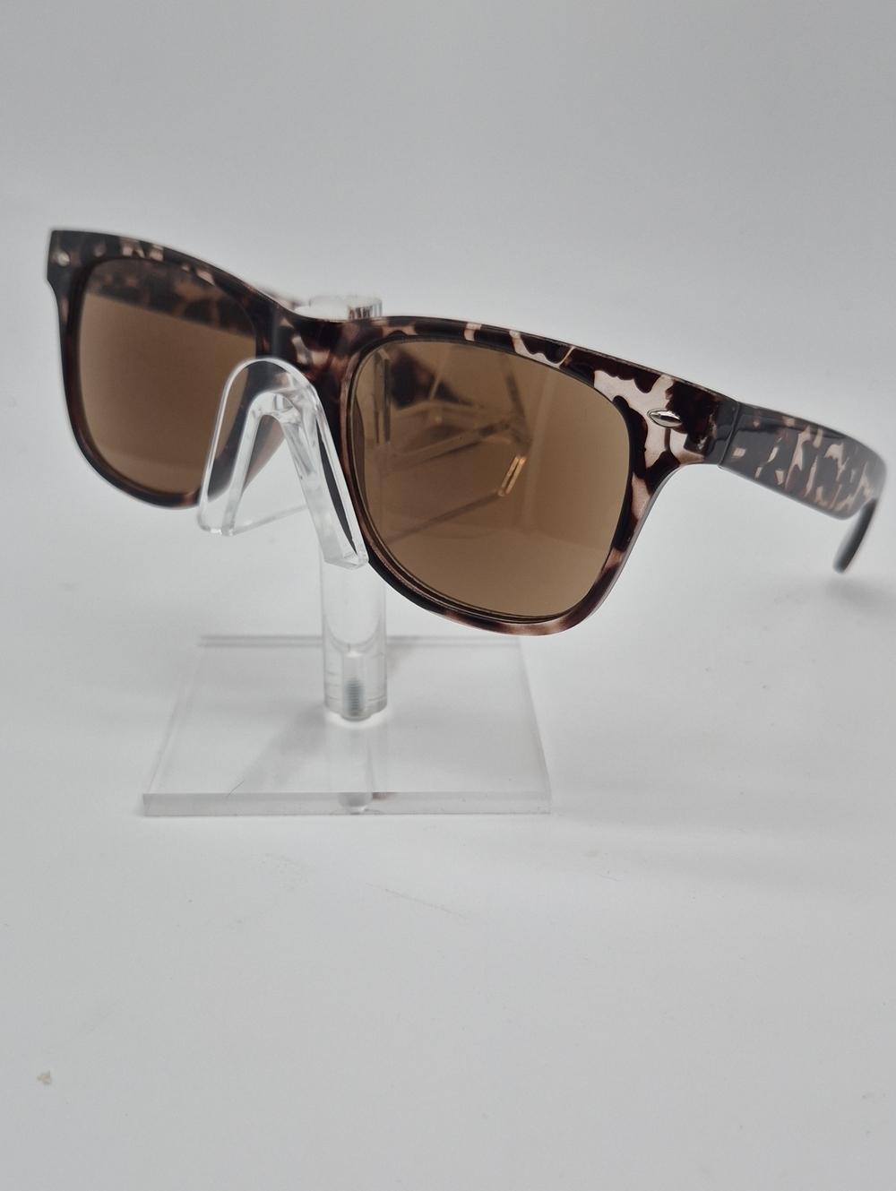 La Deteresse Men's Tortoiseshell Sunglasses with Brown Lenses